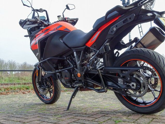 ktm - 1290-super-adventure-s