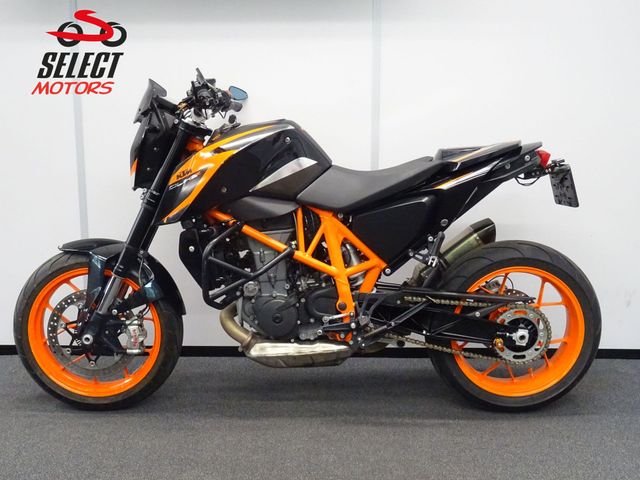 ktm - 690-duke-r