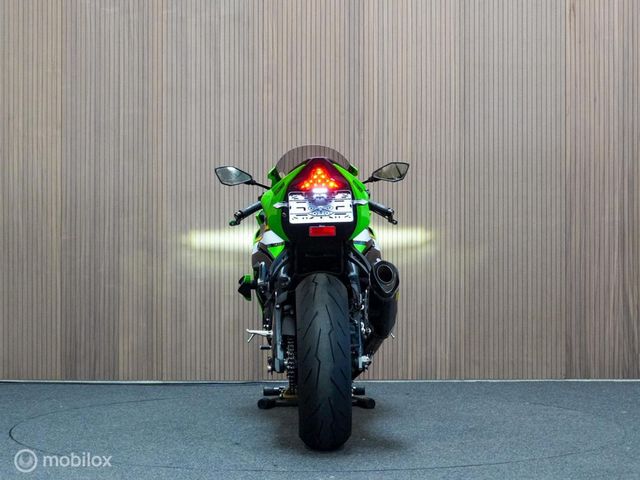 kawasaki - ninja-zx-6r