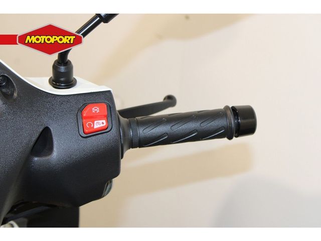 suzuki - address-125