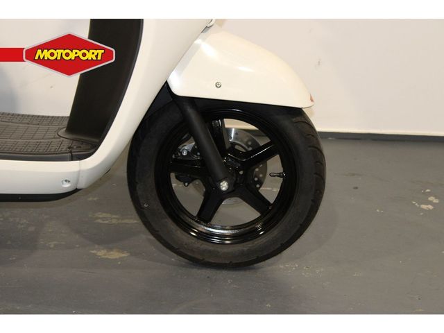 suzuki - address-125