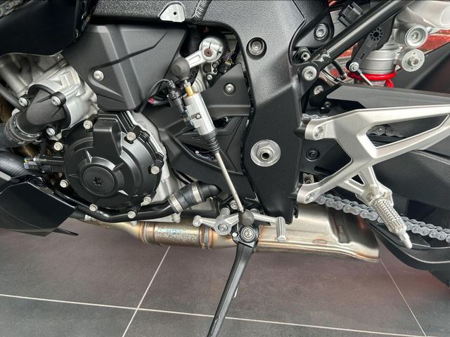 bmw - s-1000-r