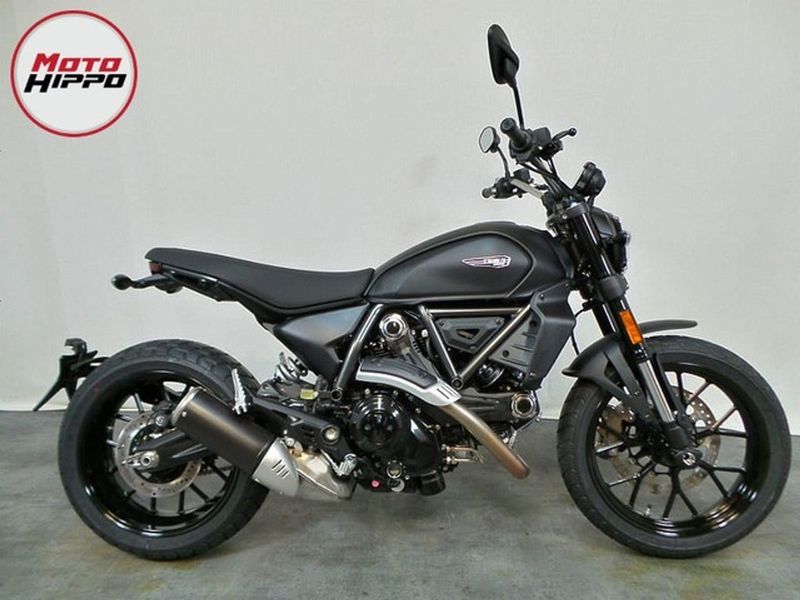 Ducati Scrambler Icon Dark 2026 occasion