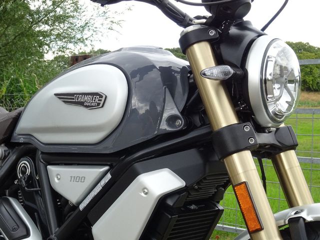 ducati - scrambler-1100-special
