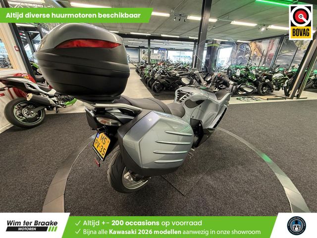 kawasaki - gtr-1400