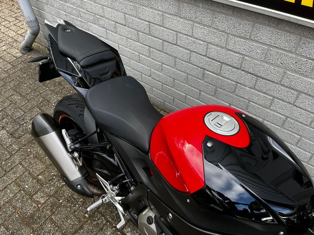 bmw - s-1000-r