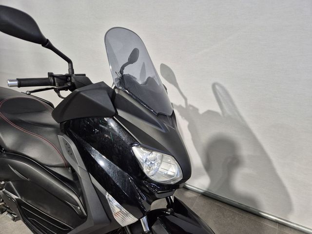 yamaha - x-max-250