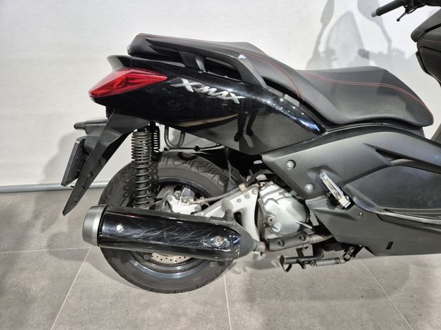 yamaha - x-max-250