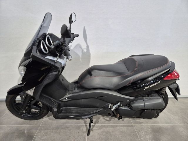 yamaha - x-max-250