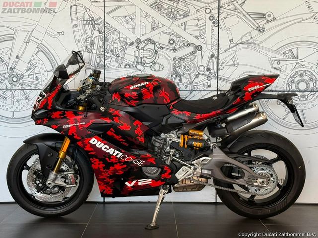 ducati - panigale-v2-pb63