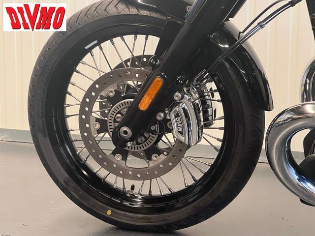 bmw - r-18-classic