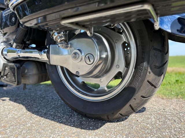 kawasaki - vn-1600-classic