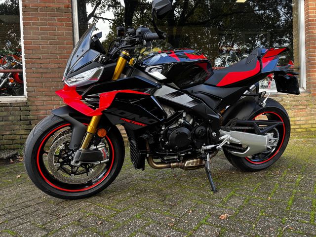 aprilia - tuono--v4-1100-factory