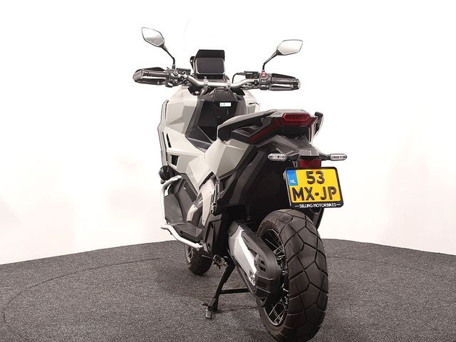 honda - x-adv