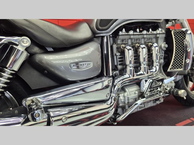 triumph - rocket-iii