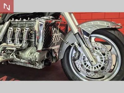 TRIUMPH ROCKET III – foto 3