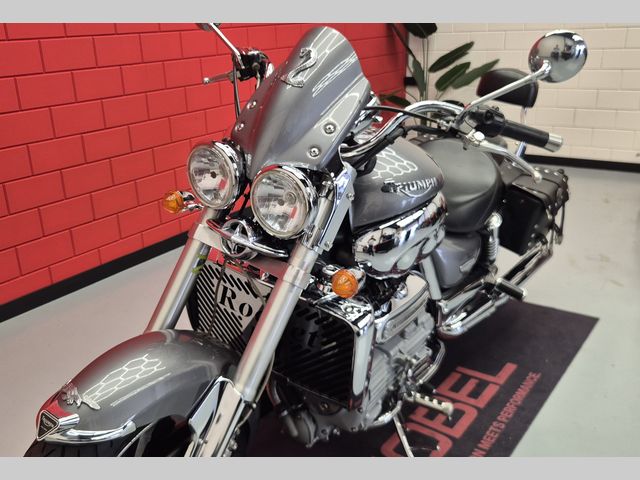 triumph - rocket-iii