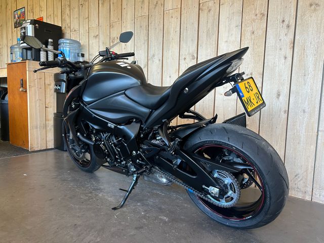 suzuki - gsx-s-1000-abs