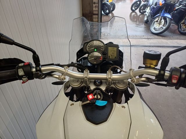 bmw - f-800-gs