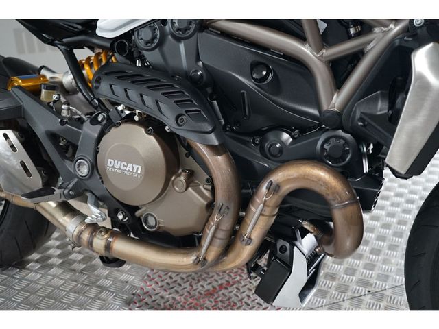 ducati - monster-1200-s