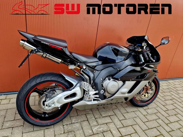 honda - cbr-1000-rr-fireblade