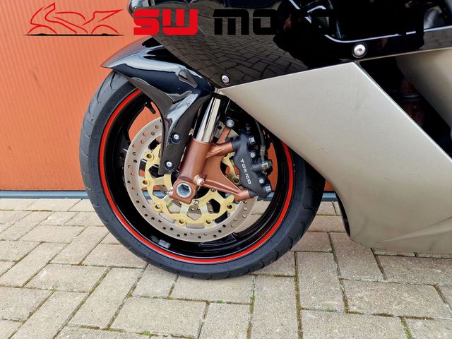 honda - cbr-1000-rr-fireblade
