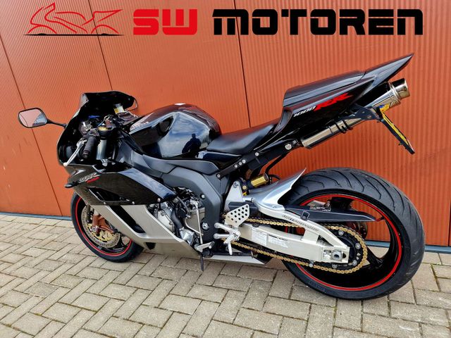 honda - cbr-1000-rr-fireblade