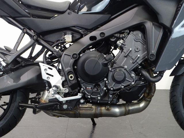 yamaha - tracer-9