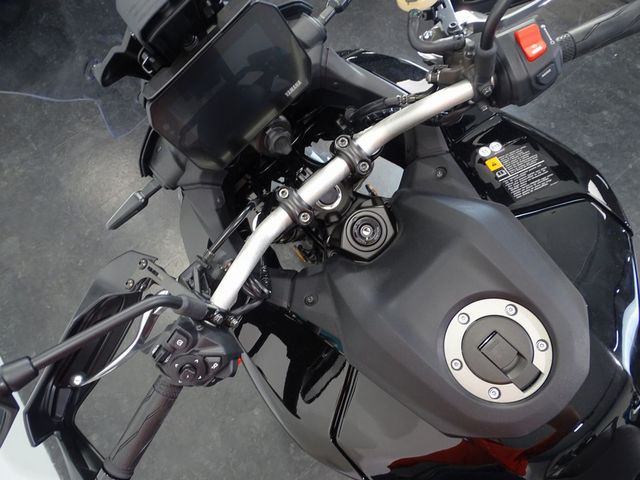 yamaha - tracer-9