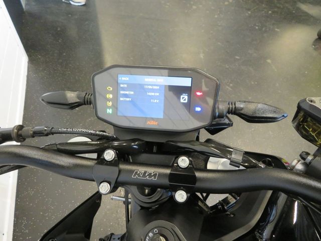 ktm - 790-duke
