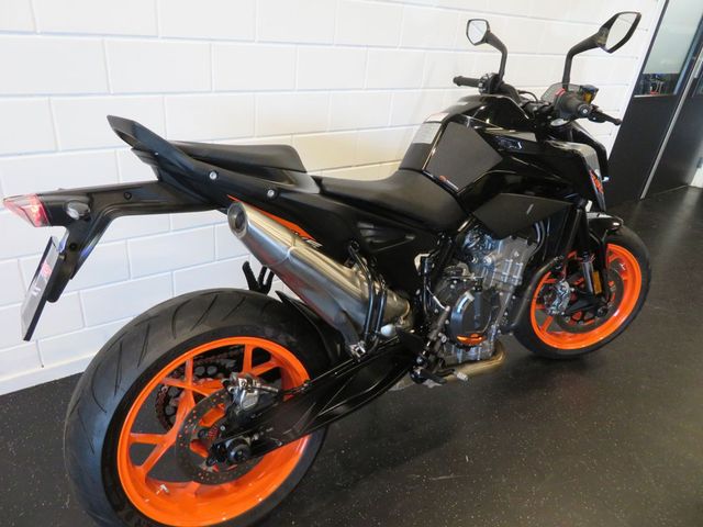 ktm - 790-duke