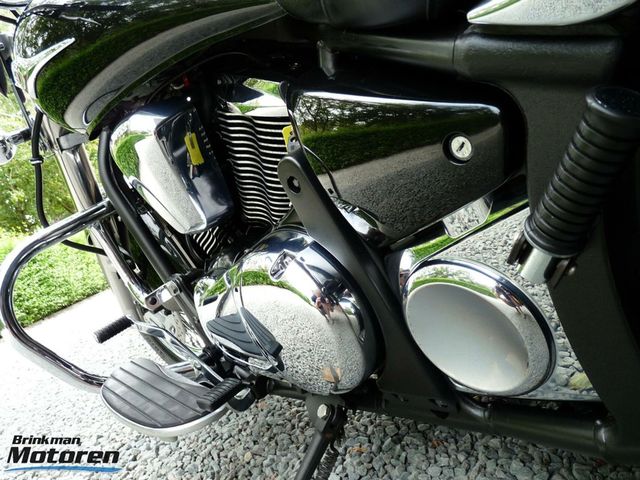 kawasaki - vn-900-classic