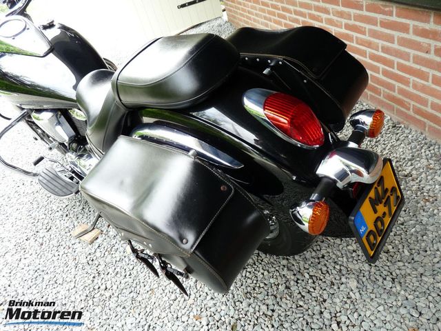 kawasaki - vn-900-classic