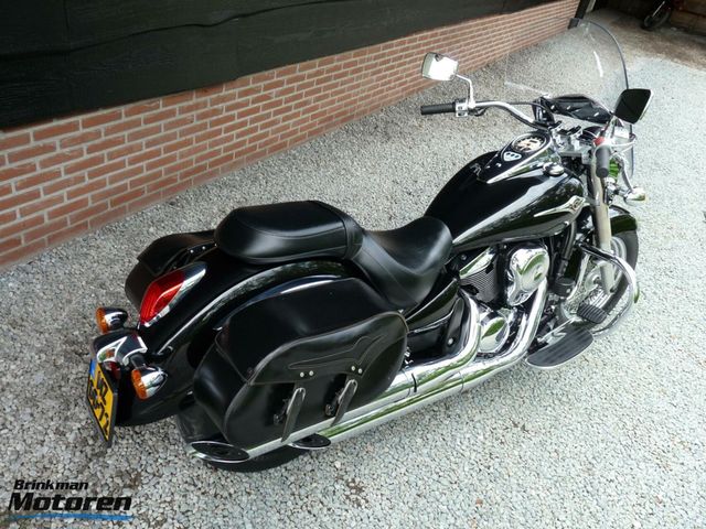 kawasaki - vn-900-classic