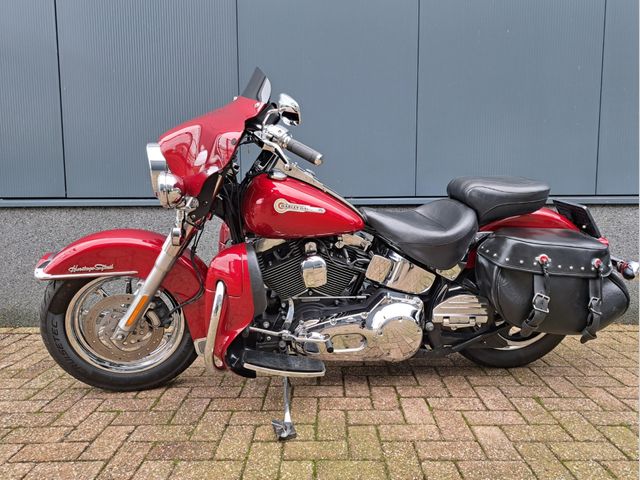 harley-davidson - heritage-softail-classic-flstc