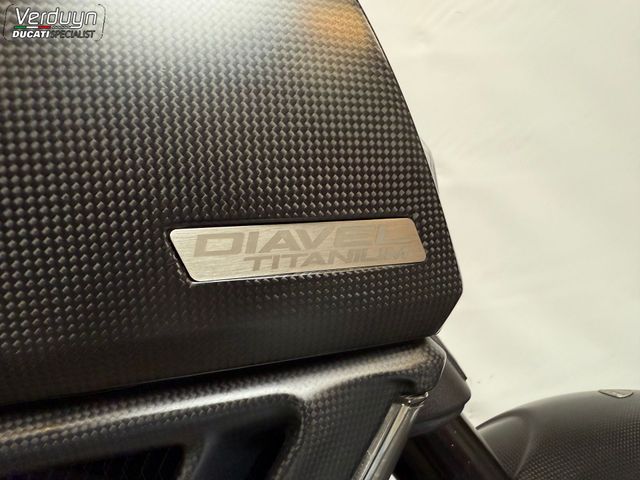 ducati - diavel-titanium