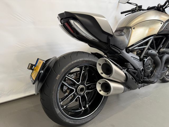 ducati - diavel-titanium