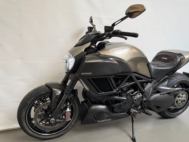 ducati - diavel-titanium