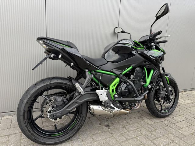 kawasaki - z650