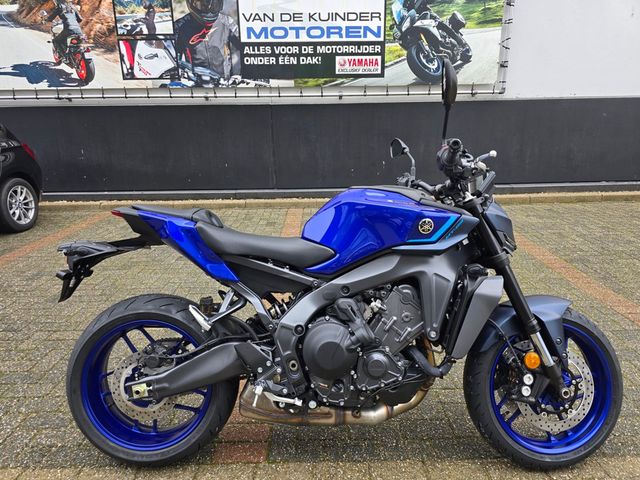 yamaha - mt-09-y-amt