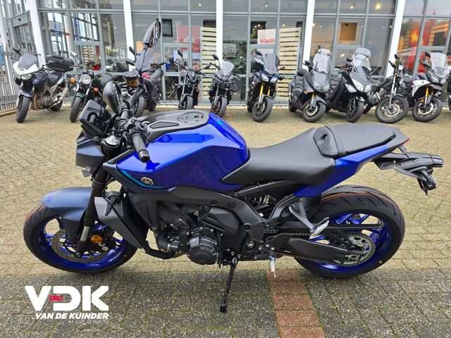 yamaha - mt-09-y-amt
