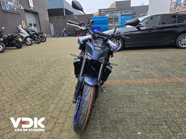yamaha - mt-09-y-amt