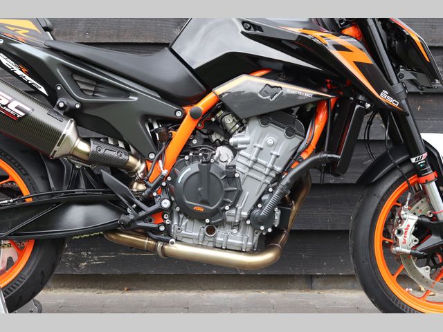 ktm - 890-duke-r