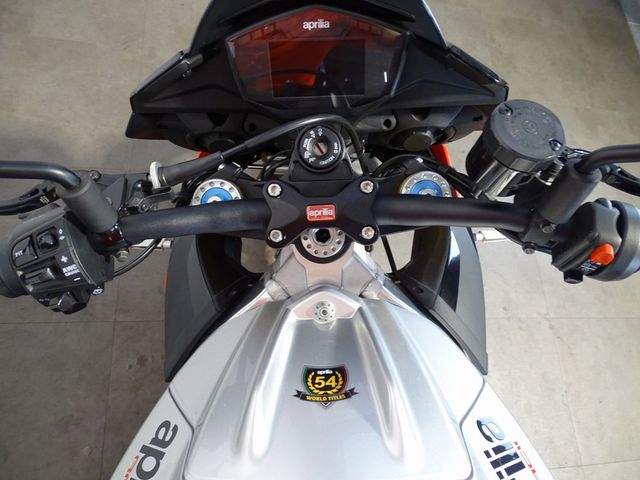 aprilia - tuono-v4-r