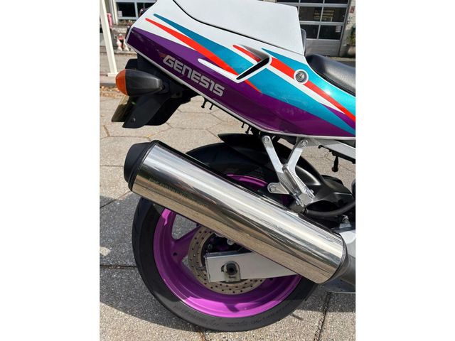 yamaha - fzr-600-r