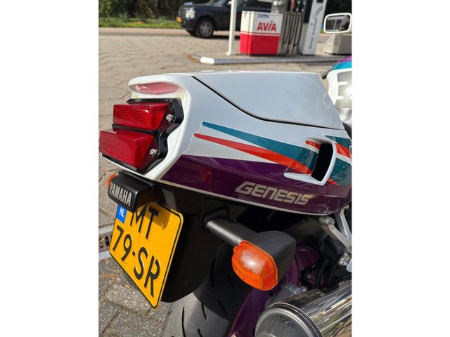 yamaha - fzr-600-r