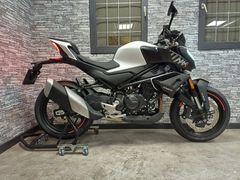 CFMOTO 450 NK