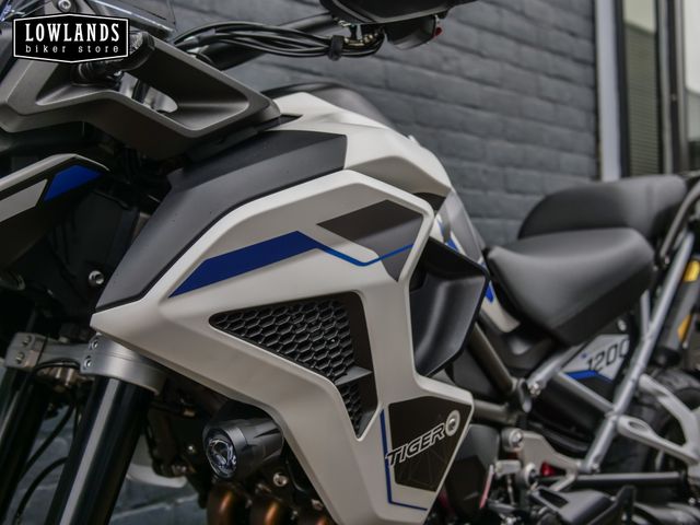 triumph - tiger-1200-alpine-edition