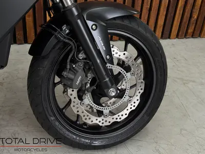 HONDA CB 650 F ABS – foto 3