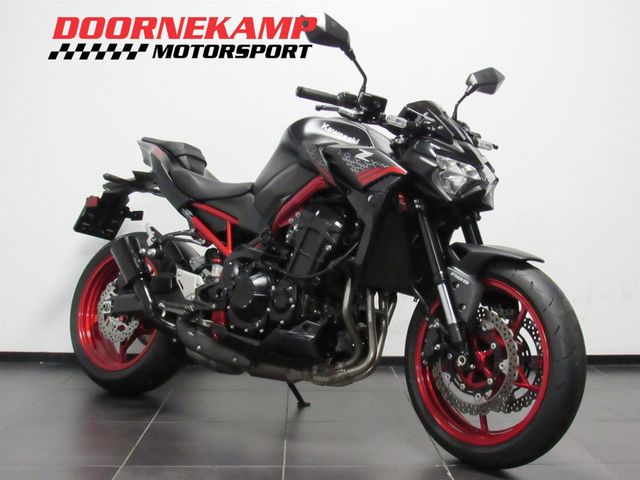 kawasaki - z900